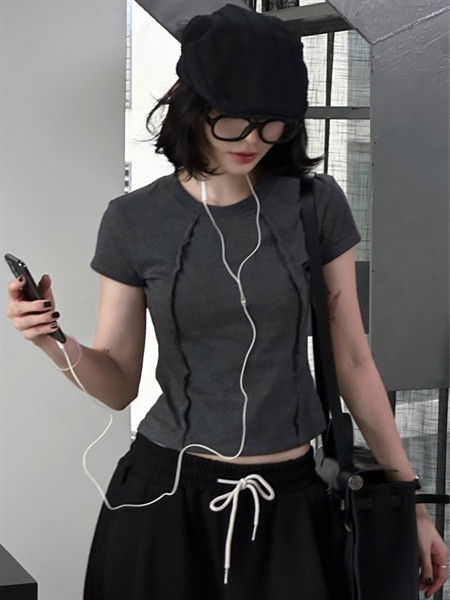 BABY TEE DIỄU NỔI XÁM