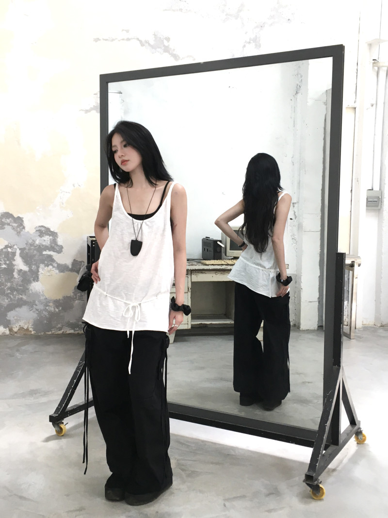 NOON TOP (áo xoắn dây vai)
