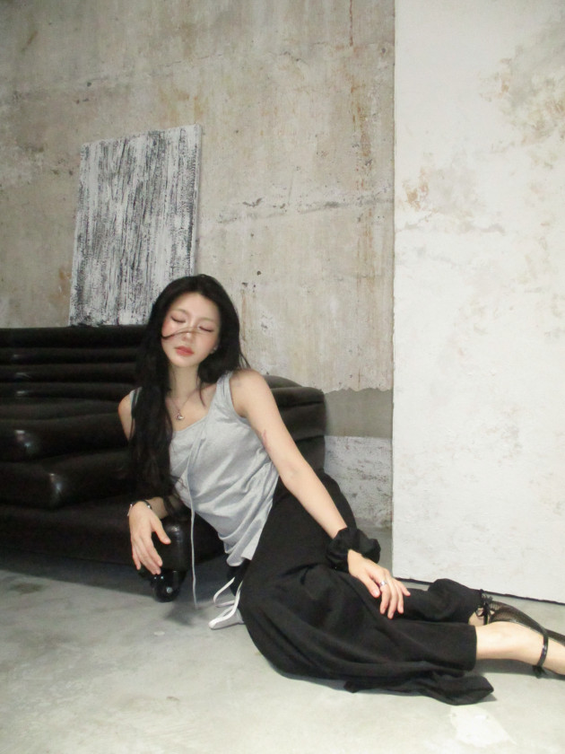WHIS SKIRT (chân váy ôm dài) 9