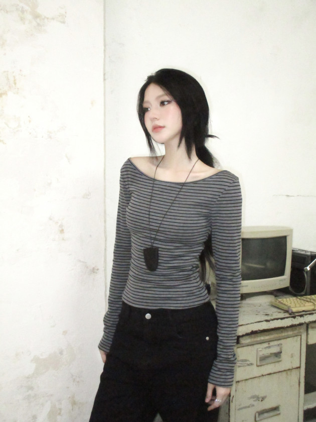 NIGHTLINE TOP (áo ôm tay dài sọc ngang) 5