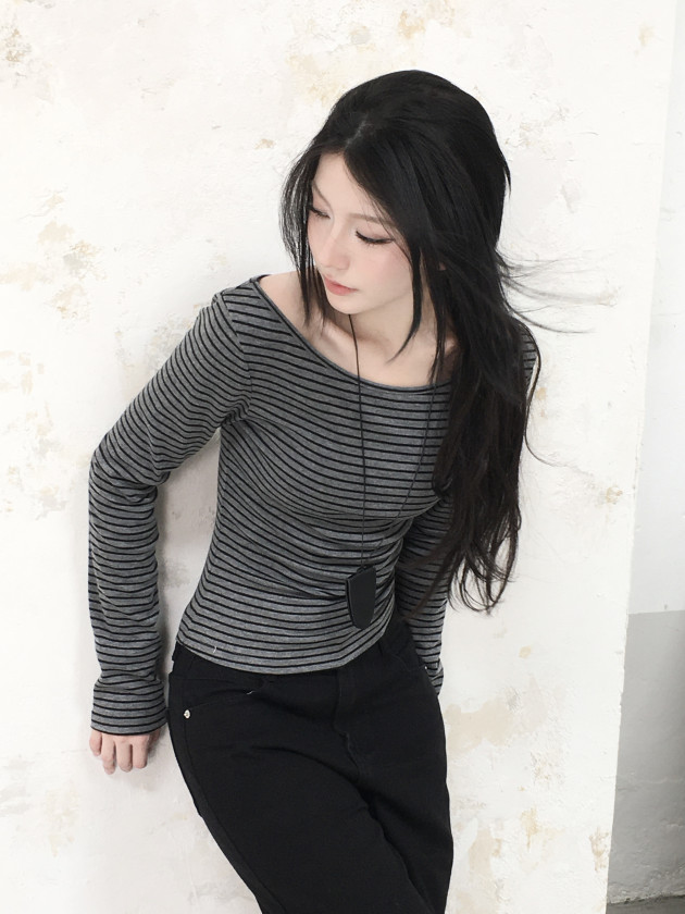 NIGHTLINE TOP (áo ôm tay dài sọc ngang) 4