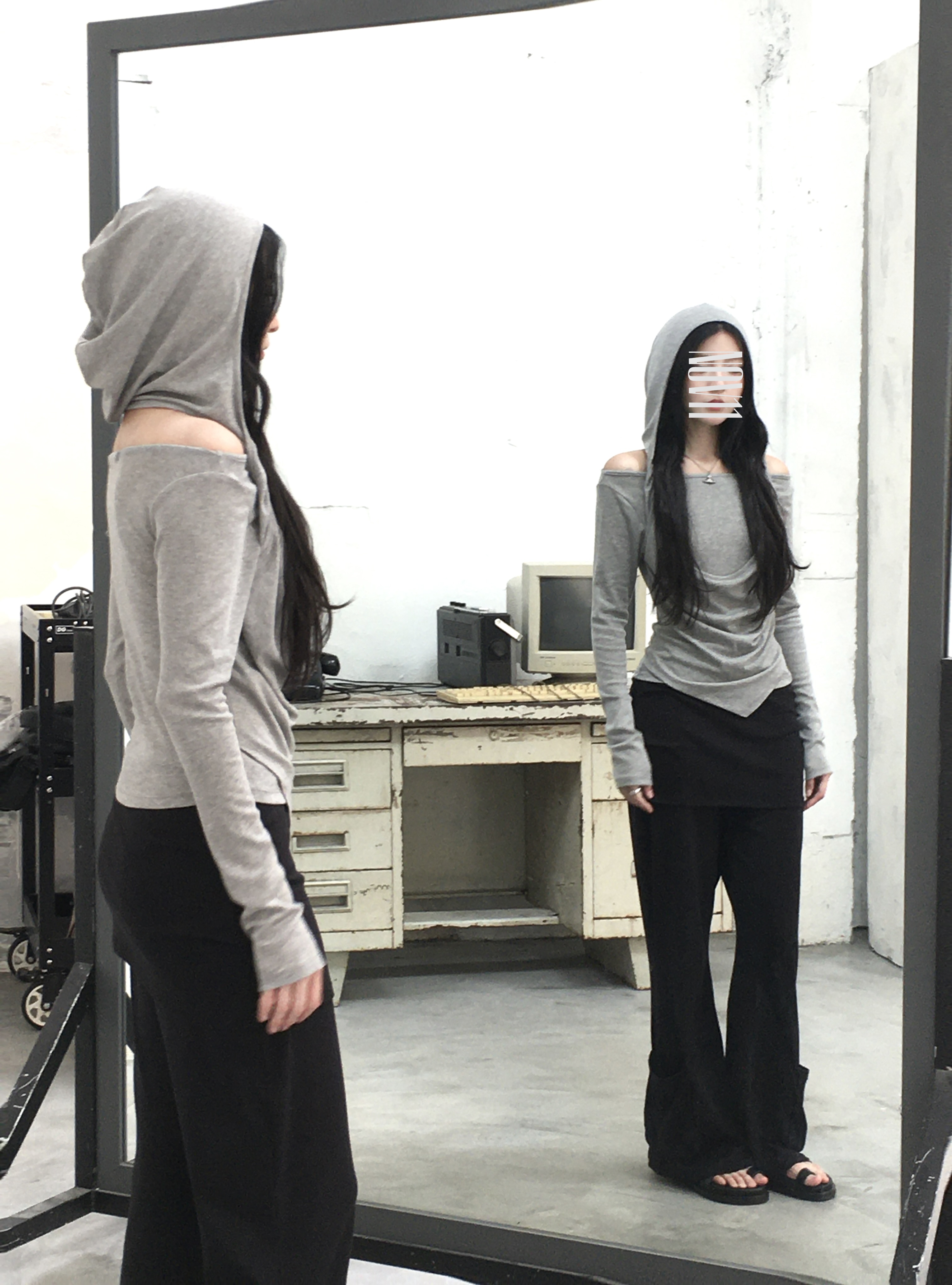 ENIG hooded TOP (áo ôm cổ đổ có nón)